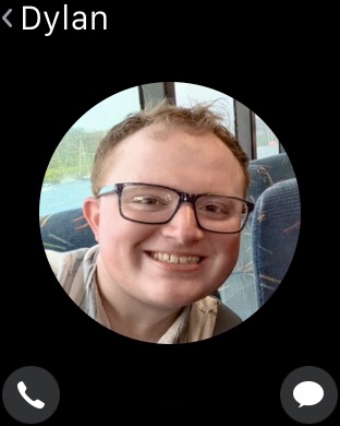 Friends Contact on Apple Watch (1st generation) 42mm running watchOS 1.0.1
