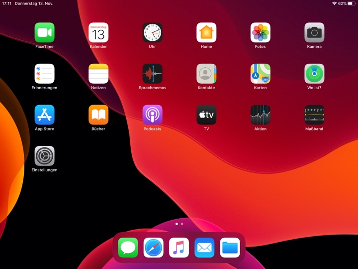 Home Screen Dark Landscape on iPad (7th generation) running iPadOS 13