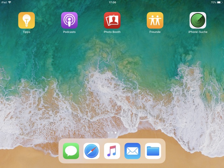 Home Screen Page 2 Landscape on iPad 9.7-inch + 7.9-inch running iOS 11