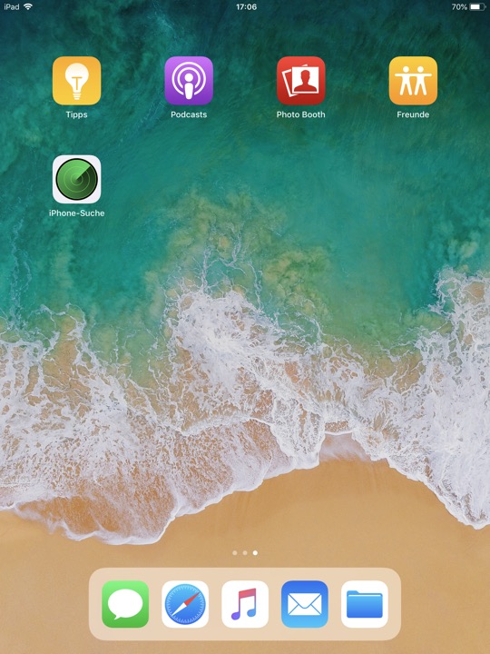 Home Screen Page 2 Portrait on iPad 9.7-inch + 7.9-inch running iOS 11
