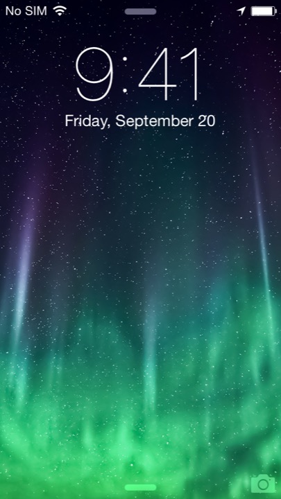Aurora Lock Screen on iPhone 5S + iPhone 5C running iOS 7.1.1