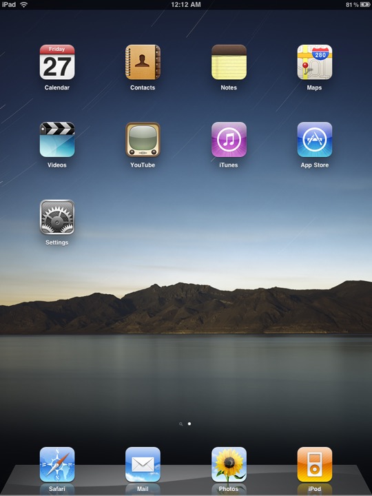 Home Screen Portrait on iPad (1st generation) running iPhone OS 3.2