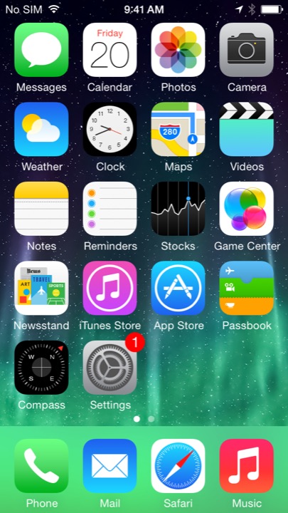 Aurora Home Screen on iPhone 5S + iPhone 5C running iOS 7.1.1
