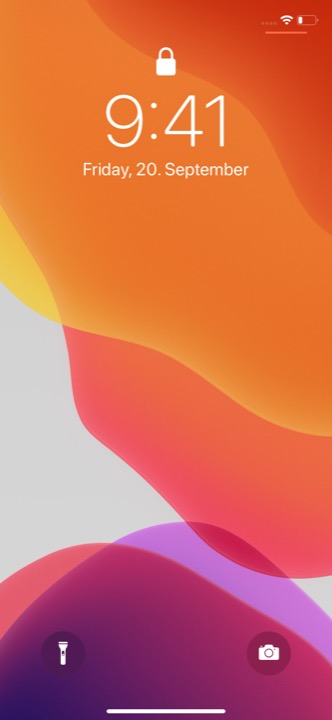 Lock Screen Light on iPhone 11 running iOS 13.5.1